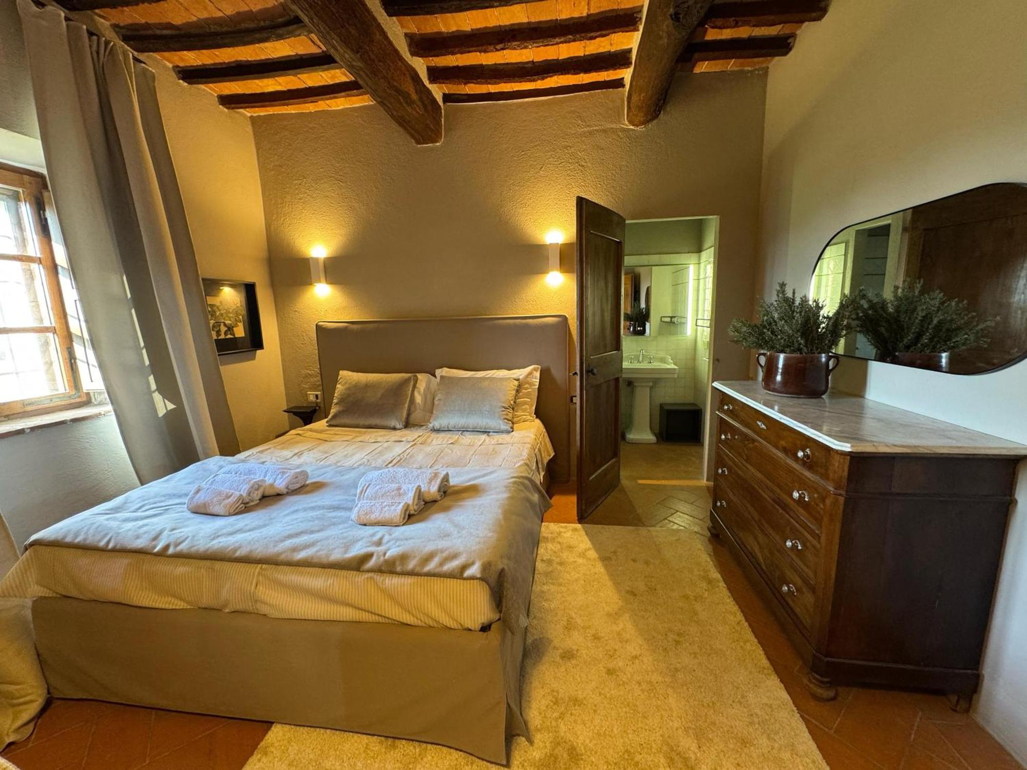 Agriturismo Le Sorbelle D'Orcia Con Piscina Pienza Exterior foto