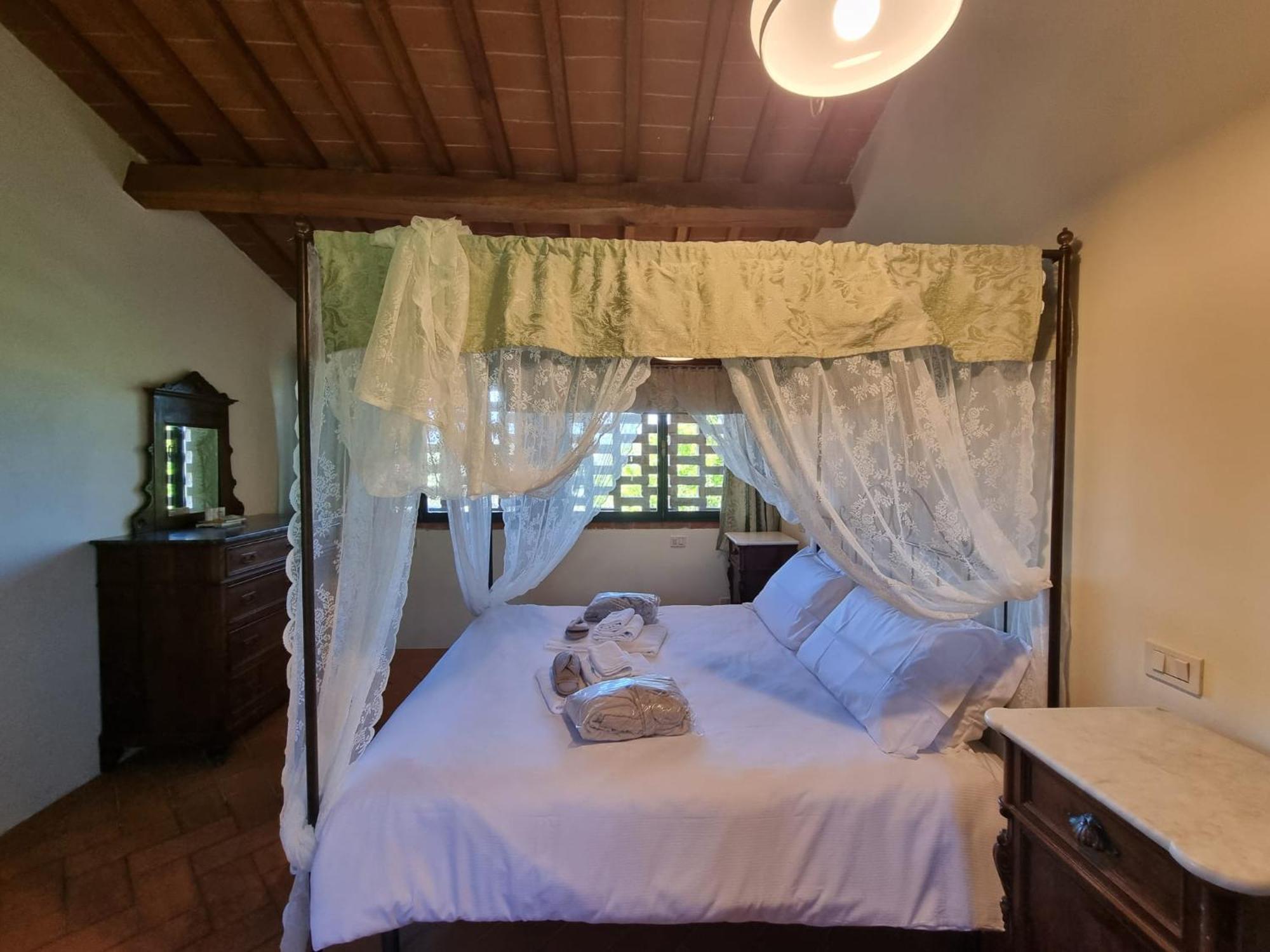 Agriturismo Le Sorbelle D'Orcia Con Piscina Pienza Exterior foto
